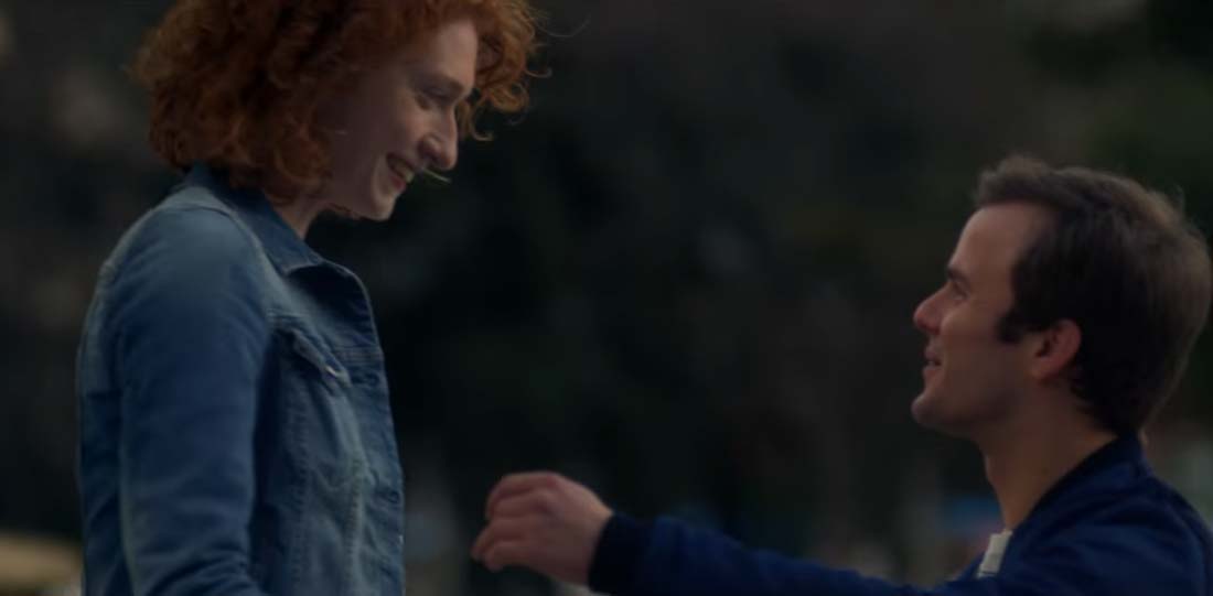 chico y chica se encuentran en el nuevo anuncio de mcdonald's