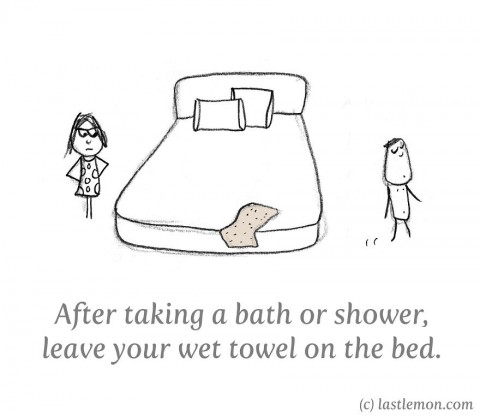 20 maneras insoportables de molestar a todo el mundo. dejar la toalla mojada en la cama